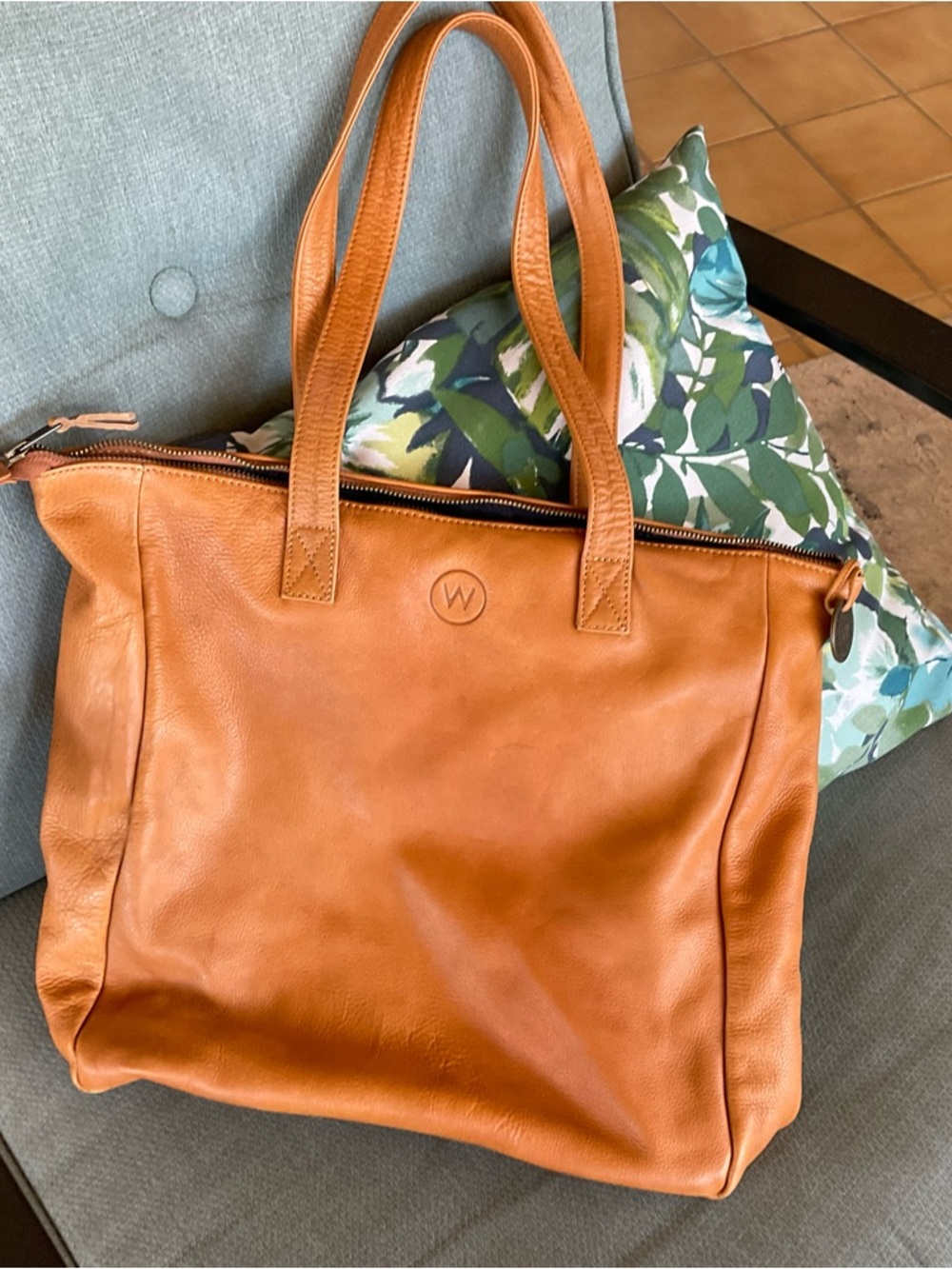 Wonderer Travel Co Petite Parisian Leather Tote Bag in Tan